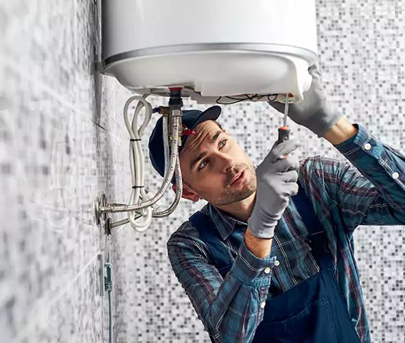Expert Plumber for Hot Water Tank Maintenance in East Point, GA: Schedule Reliable Maintenance Services with Us